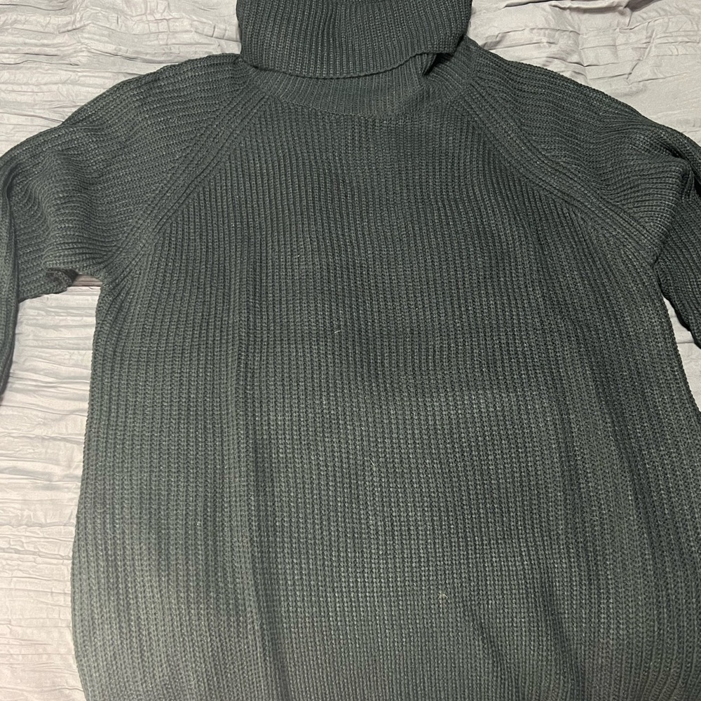 Amazon sweater dress. Pocket’s on both sides. Best seller list.
